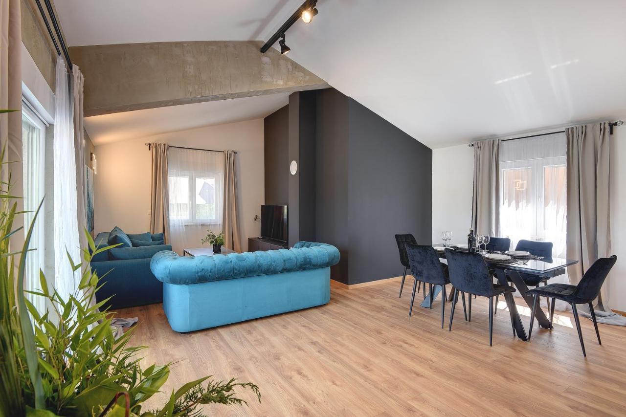 Vila Una With Private Pool Near Rovinj - Open 2022 Rovinjsko Selo Exterior foto